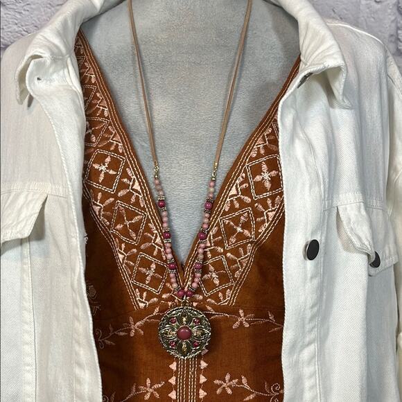 Elegant Pink Beaded Necklace - Picture 1 of 6